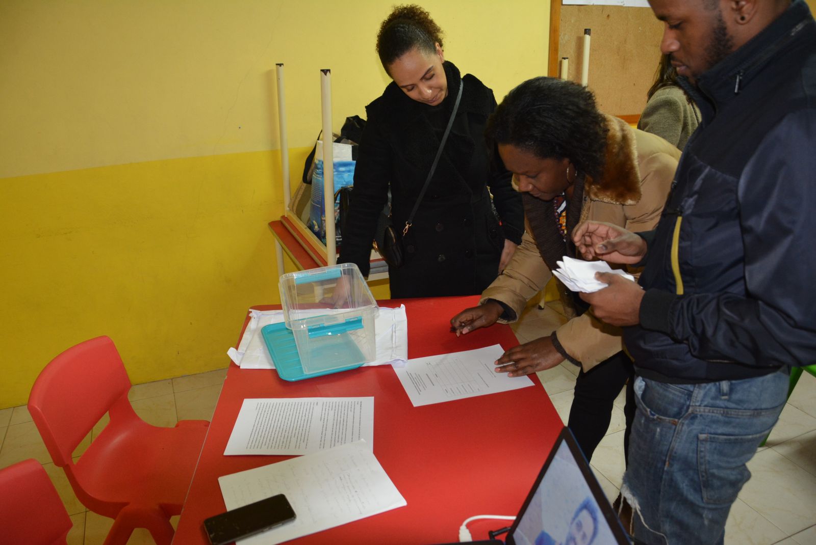 Sessão de apresentação das propostas e votação na sede da Associação Luso Caboverdeana de Sintra, Rio de Mouro, 29/2/2020. @ Djass - Associação de Afrodescendentes